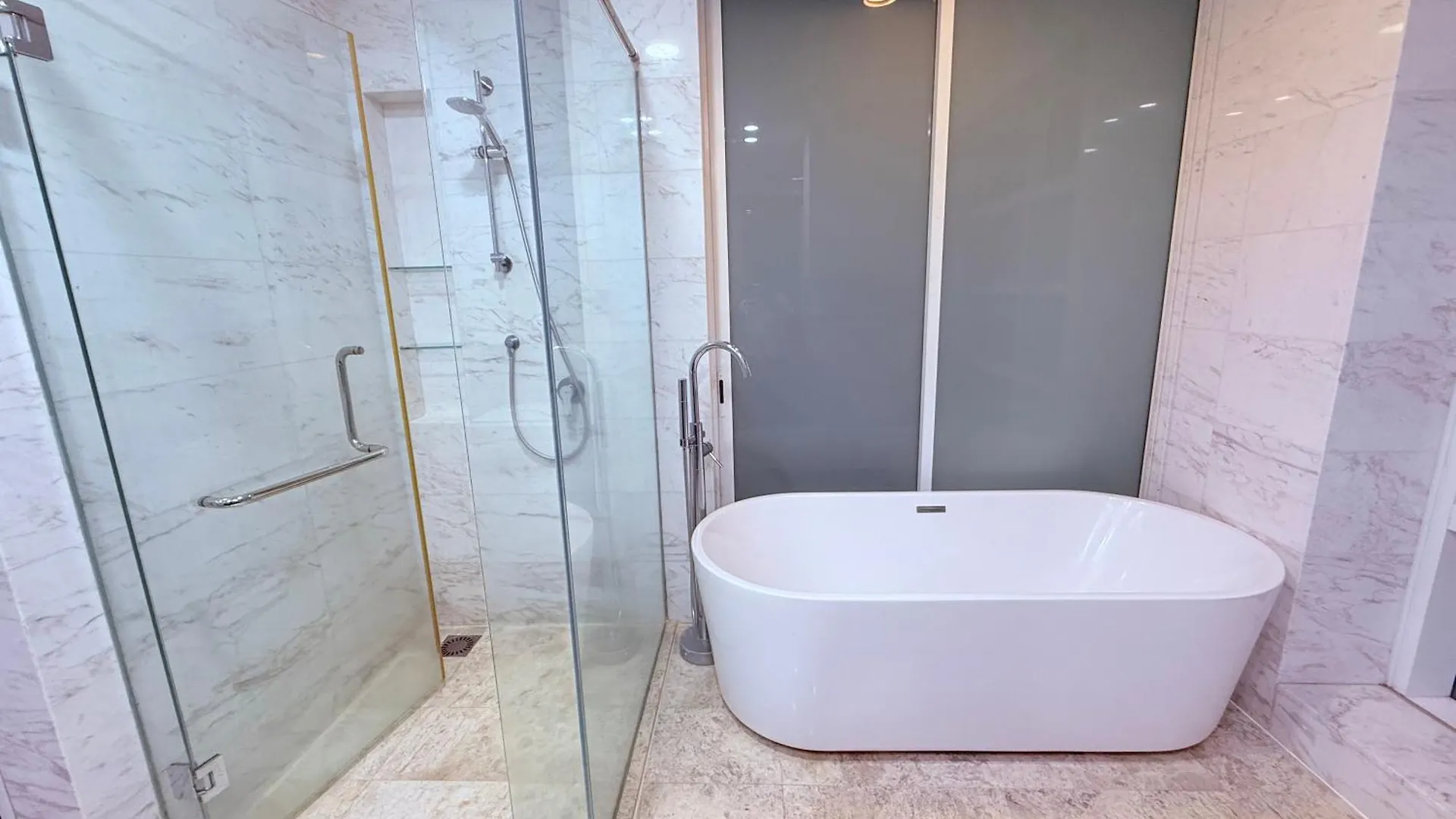 Hotel The Platinum Klcc By Prime Suites Kuala Lumpur